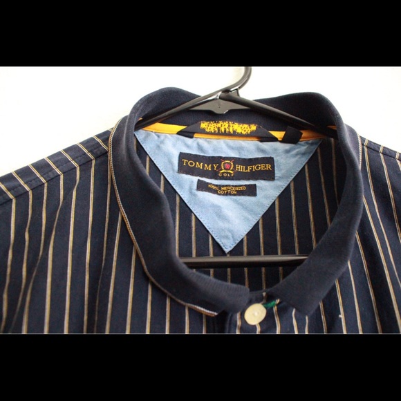 Vintage Tommy Hilfiger shirt - Picture 2 of 2